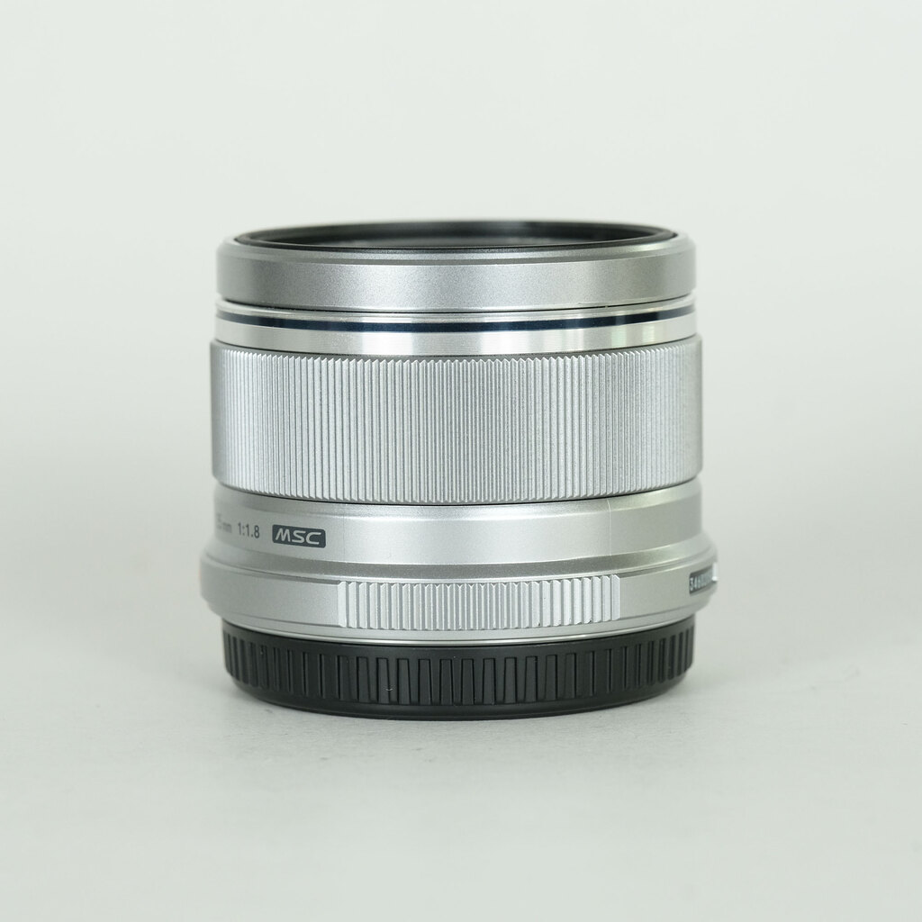 OLYMPUS M.ZUIKO DIGITAL 25mm F1.8