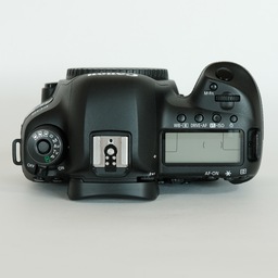 Canon EOS 5D Mark IV