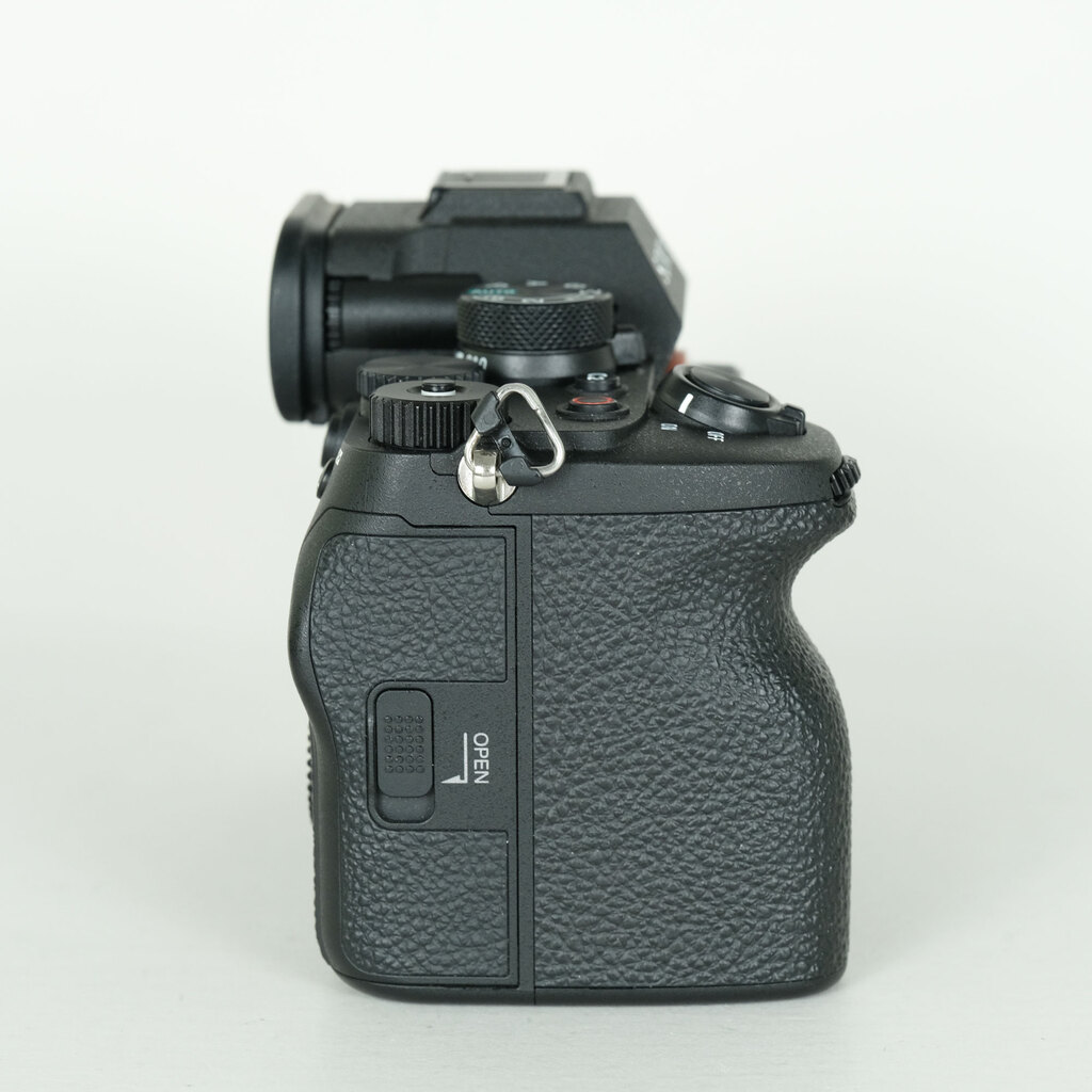 SONY ��7 IV�iILCE-7M4�j [�{�f�B]