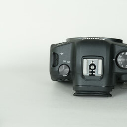 Canon EOS R6