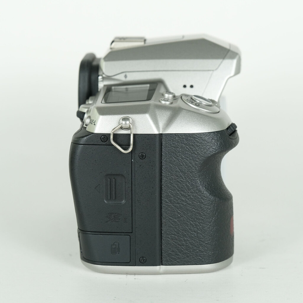 PENTAX K-3 PREMIUM SILVER EDITIONの出品 | ONE SCENE（ワンシーン）