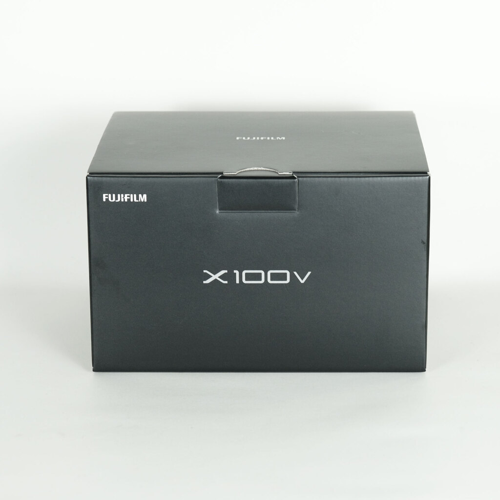 FUJIFILM X100V ブラック