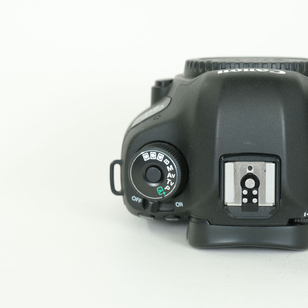 Canon EOS 5D Mark III Canon EOS 5D Mark III