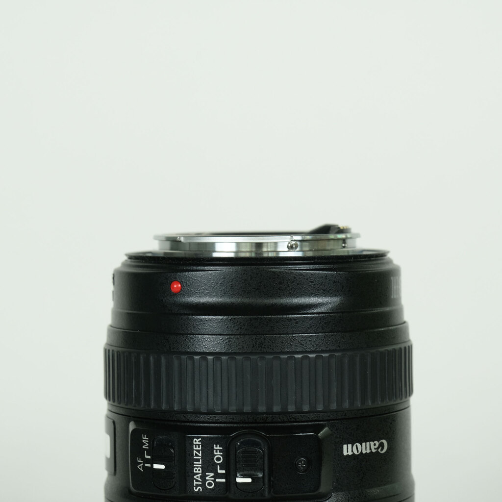 Canon EF24-105mm F4L IS USM Canon EF24-105mm F4L IS USM