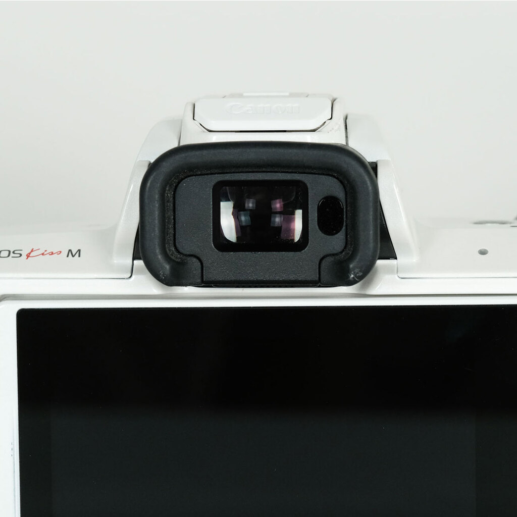 Canon EOS Kiss M