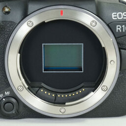 Canon EOS R10