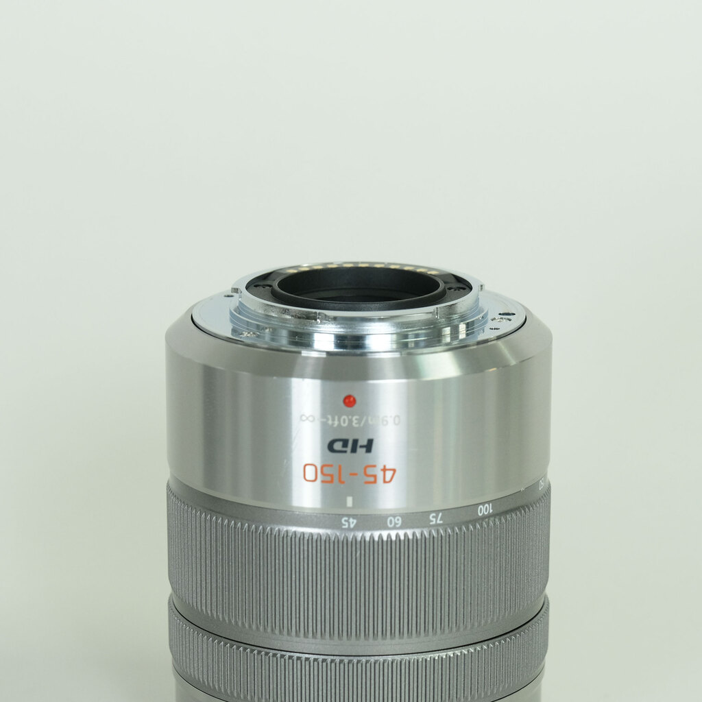 Panasonic LUMIX G VARIO 45-150mm / F4.0-5.6 ASPH. / MEGA O.I.S.