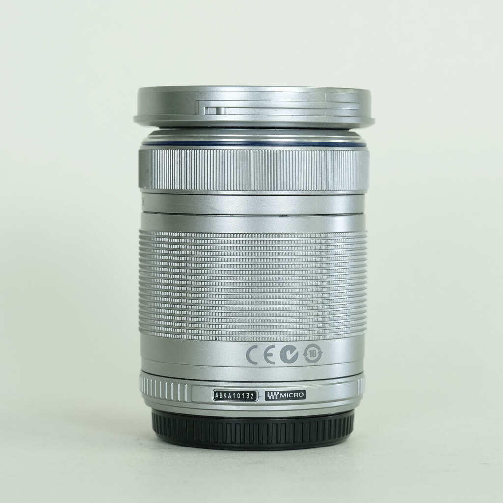 OLYMPUS M.ZUIKO DIGITAL ED 40-150mm F4.0-5.6 R