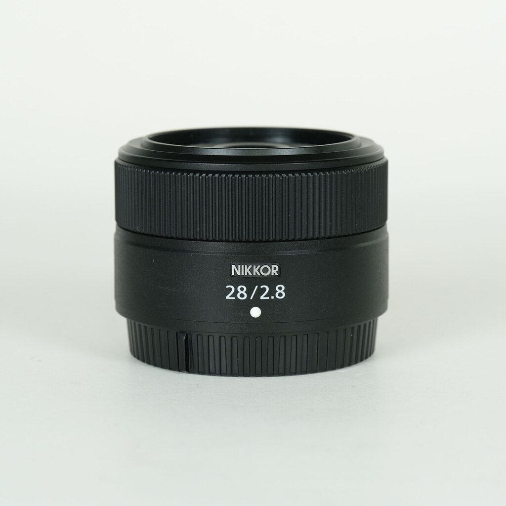 Nikon NIKKOR Z 28mm f/2.8 Nikon NIKKOR Z 28mm f/2.8