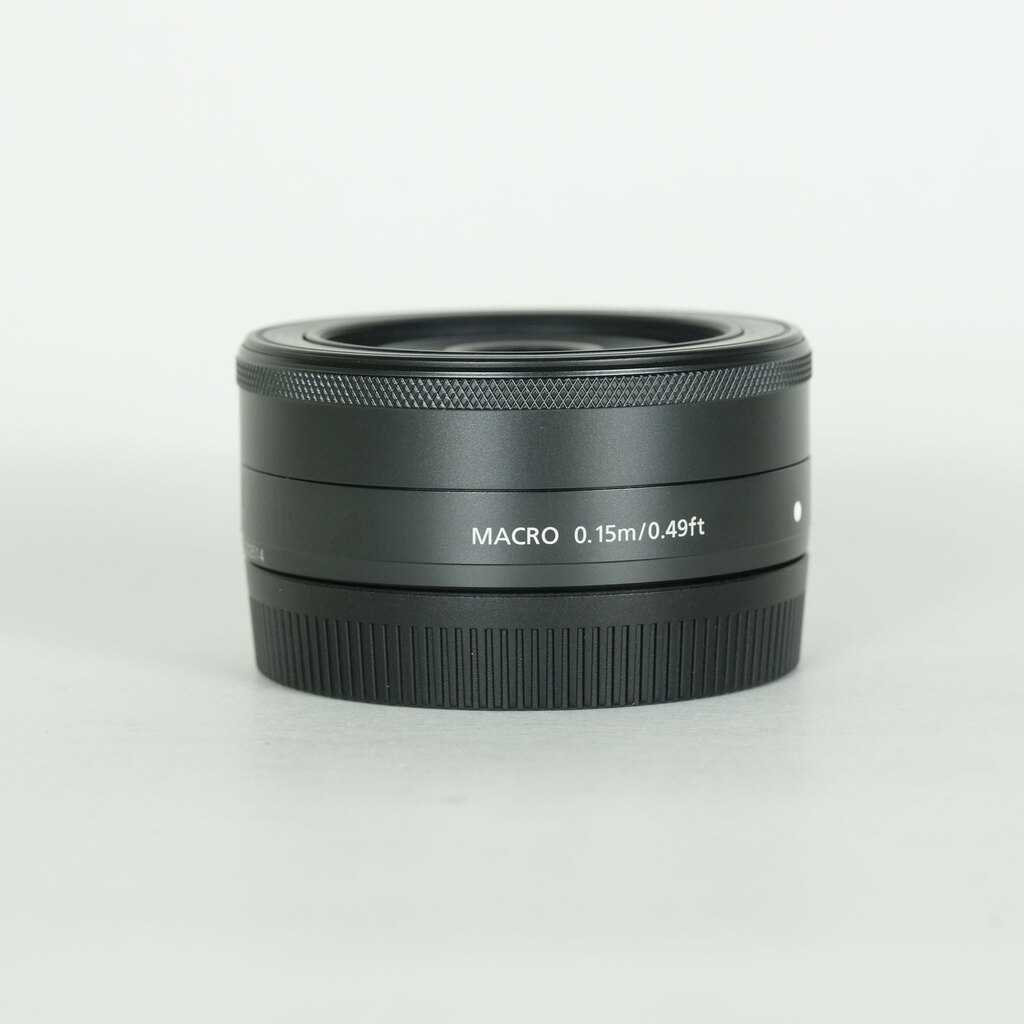 Canon EF-M22mm F2 STM [�O���t�@�C�g]