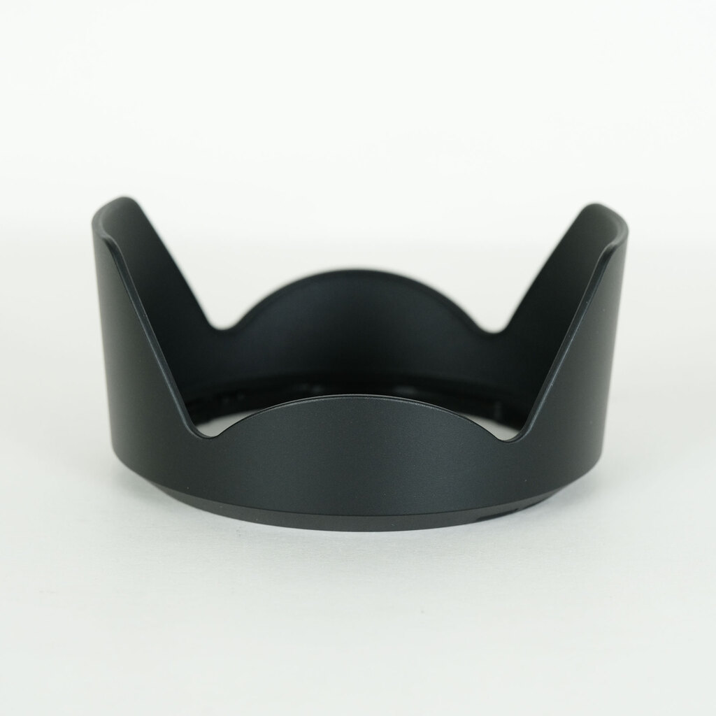 SONY FE 24-240mm F3.5-6.3 OSS SEL24240