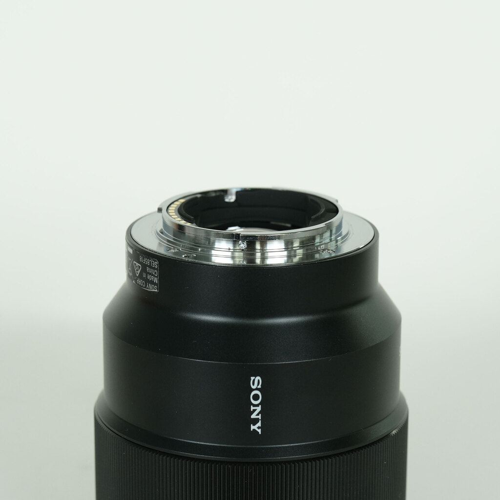 SONY FE 85mm F1.8 SEL85F18の出品 | ONE SCENE（ワンシーン）