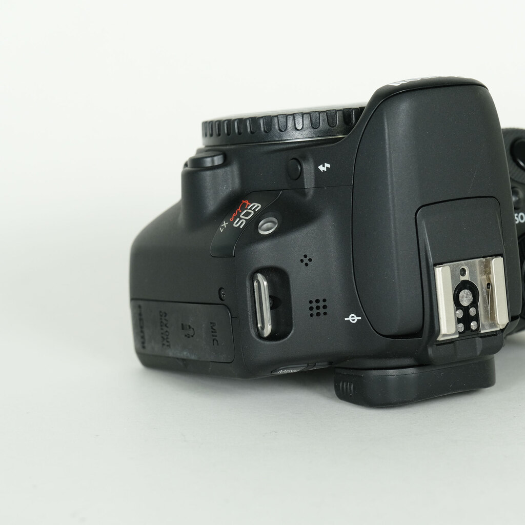 Canon EOS Kiss X7 Canon EOS Kiss X7
