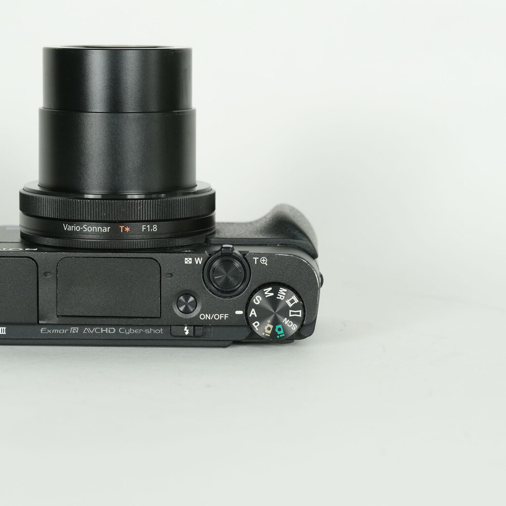 SONY Cyber-shot DSC-RX100M3 SONY Cyber-shot DSC-RX100M3