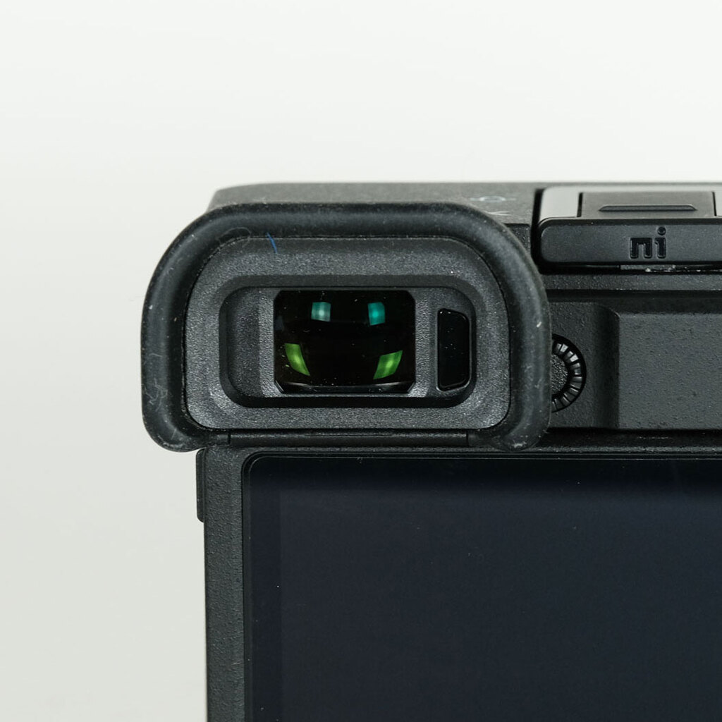 SONY α6400（ILCE-6400）