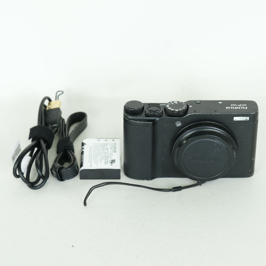 FUJIFILM XF10 ブラック