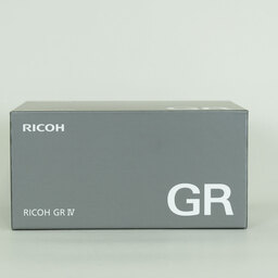 RICOH GR IV