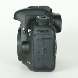 Canon EOS 7D Mark II