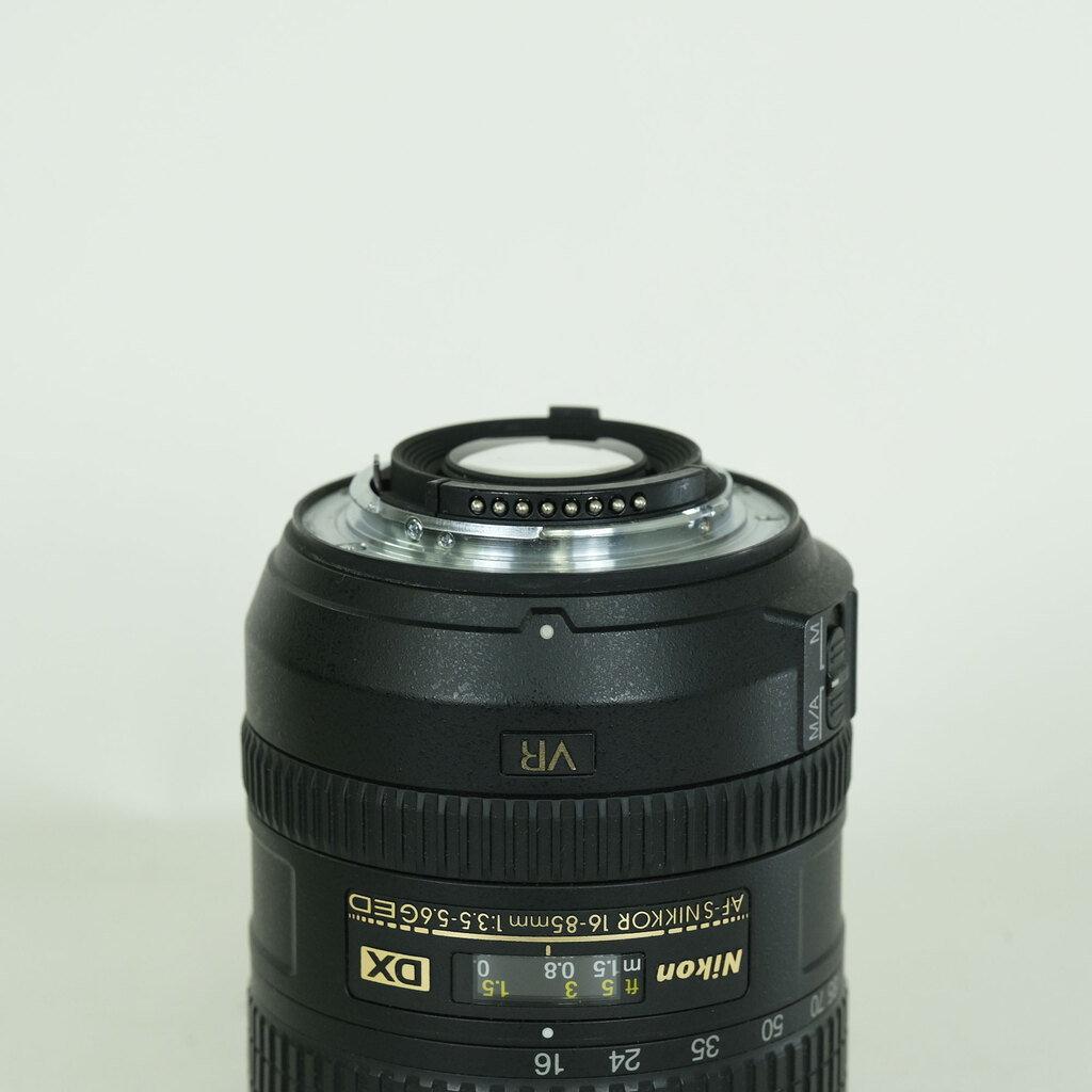 Nikon AF-S DX NIKKOR 16-85mm F3.5-5.6G ED VR