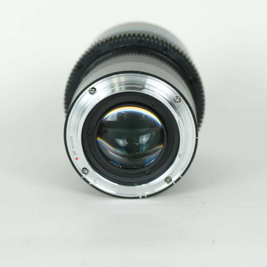 SIRUI 35mm F1.8 Anamorphic（キヤノンRF用）の出品 | ONE SCENE（ワン