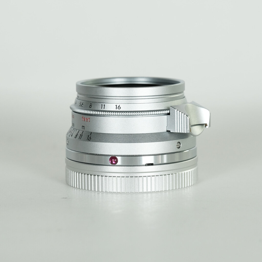 LIGHT LENS LAB M 35mm f/2 （周八枚）[ライカM用]