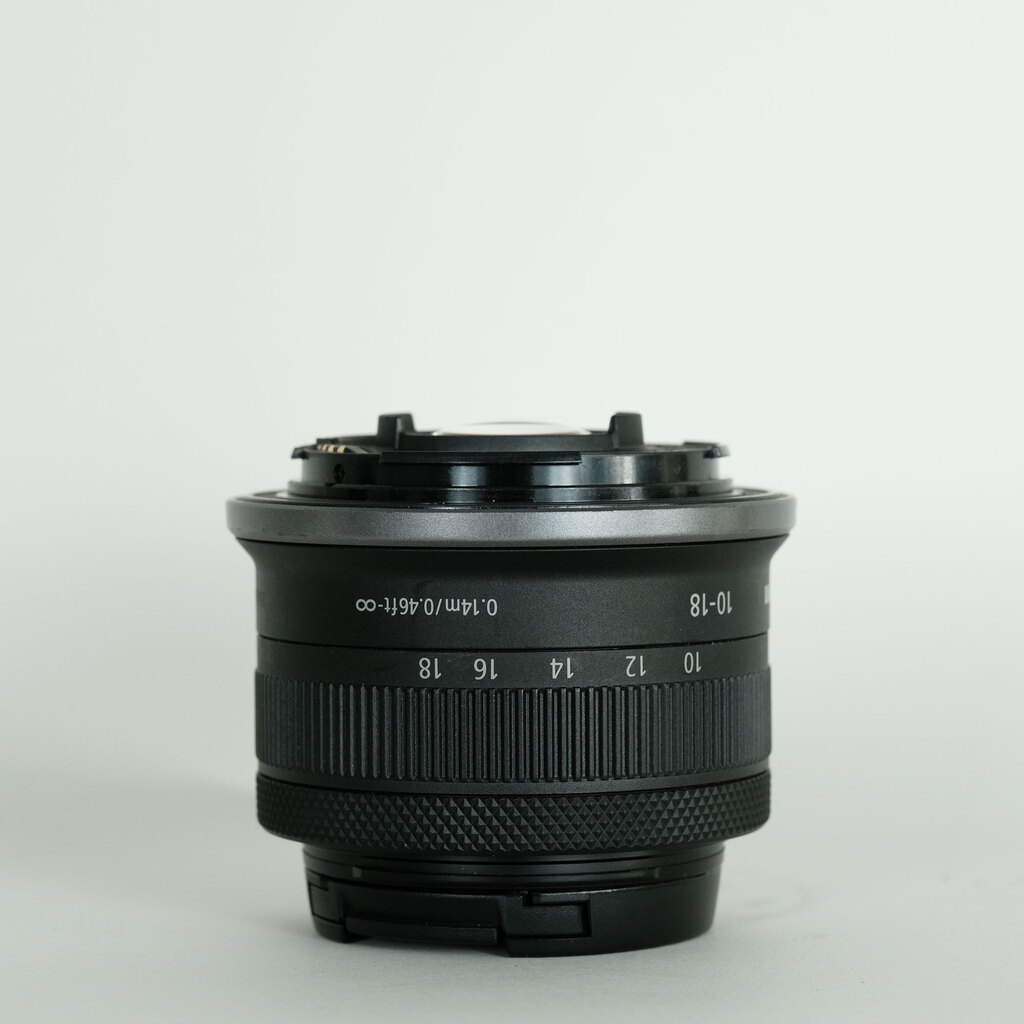 Canon RF-S 10-18mm F4.5-6.3 IS STM