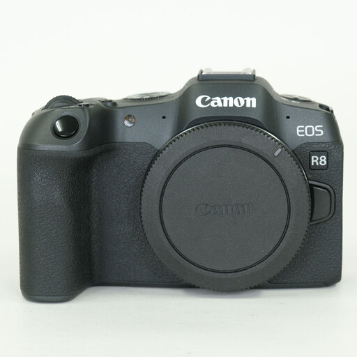 Canon EOS R8