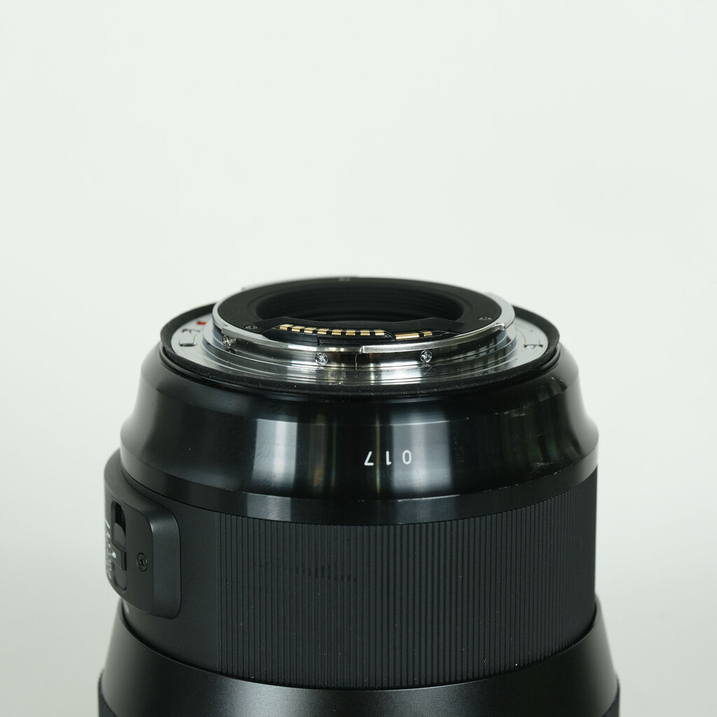 SIGMA 135mm F1.8 DG HSM｜Art [キヤノン用]の出品 | ONE SCENE（ワン