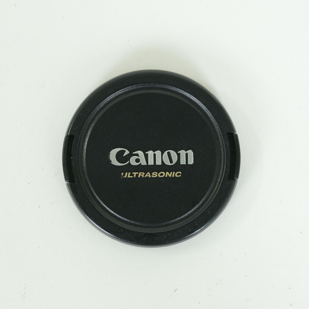 Canon EF70-200mm F4L IS USM Canon EF70-200mm F4L IS USM
