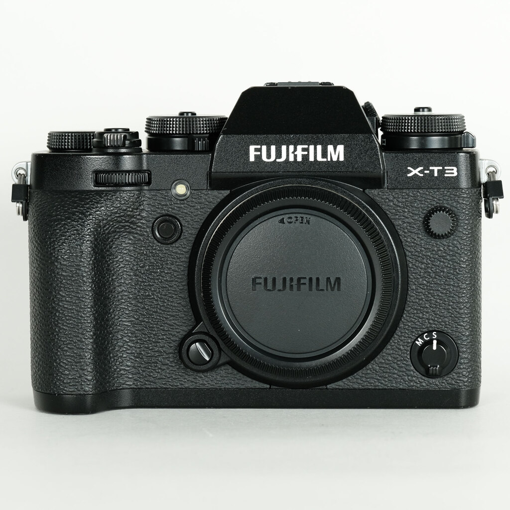 FUJIFILM X-T3