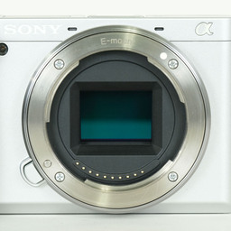 SONY α6400（ILCE-6400）