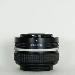 Nikon NIKKOR Z 28mm f/2.8