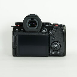 Panasonic LUMIX S5II DC-S5M2