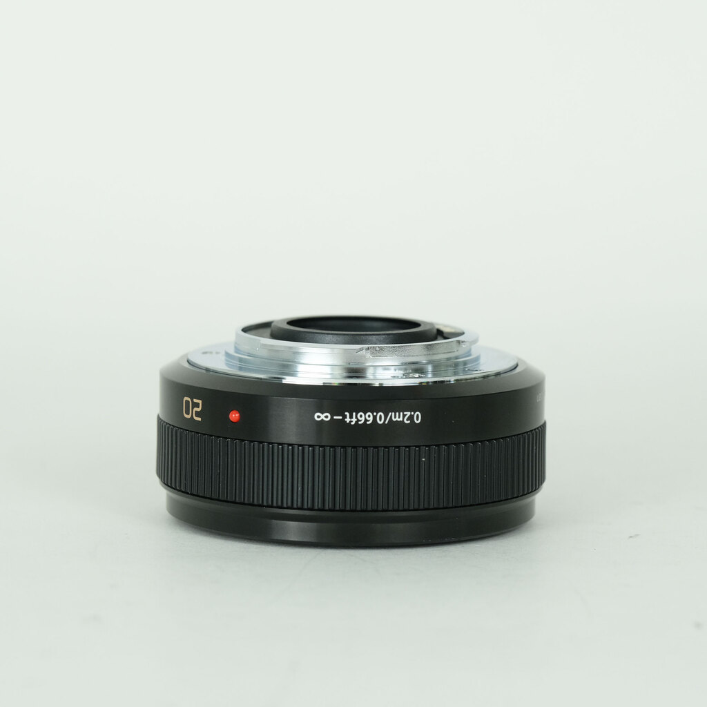Panasonic LUMIX G 20mm F1.7 II ASPH. Panasonic LUMIX G 20mm F1.7 II ASPH.
