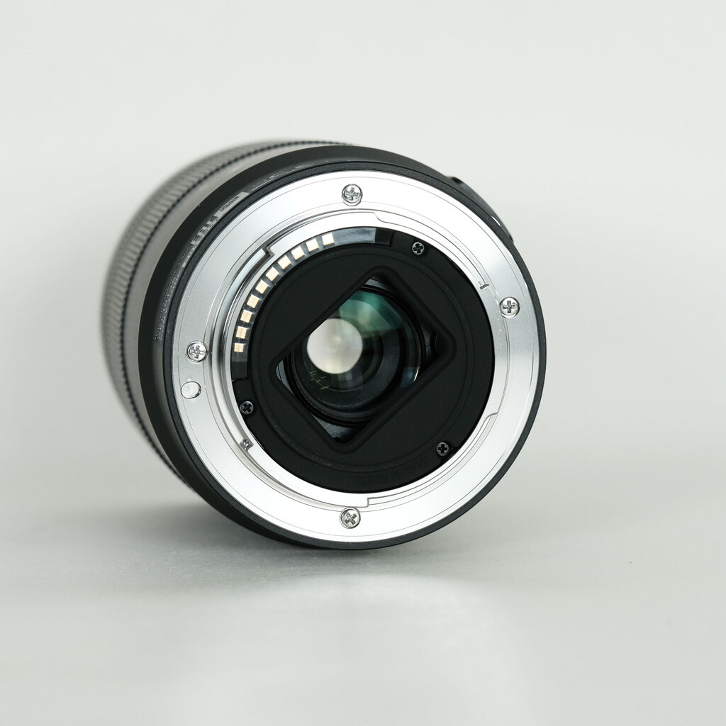 SONY E 18-135mm F3.5-5.6 OSS SEL18135