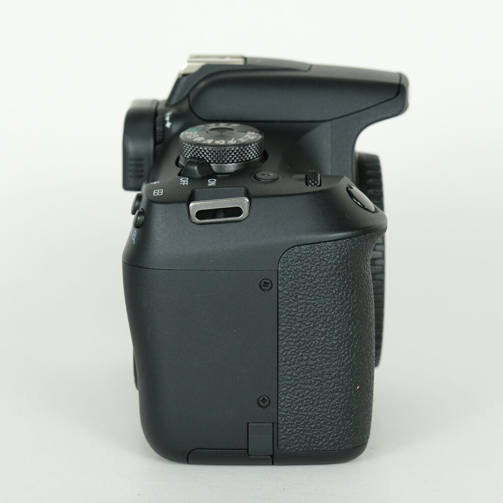 Canon EOS Kiss X90 ボディ Canon EOS Kiss X90 ボディ