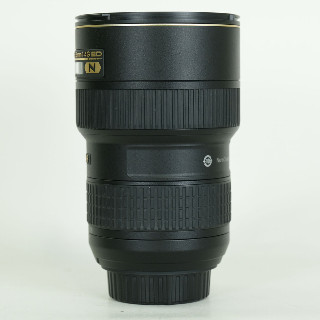 Nikon AF-S NIKKOR 16-35mm F4 G ED VR