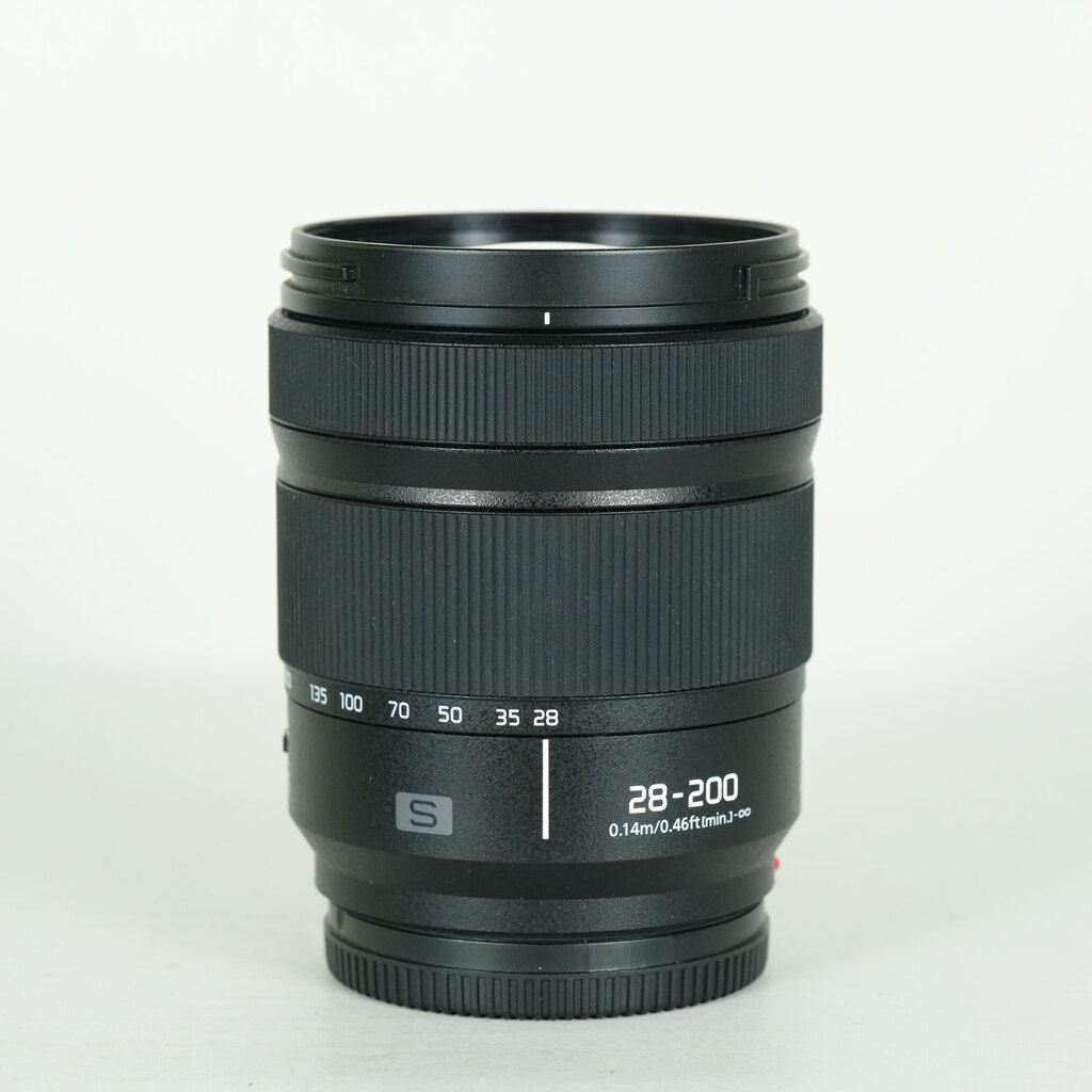 LUMIX S 28-200 mm F4-7.1 MACRO O.I.S. S-R28200 中古価格比較 - 価格.com