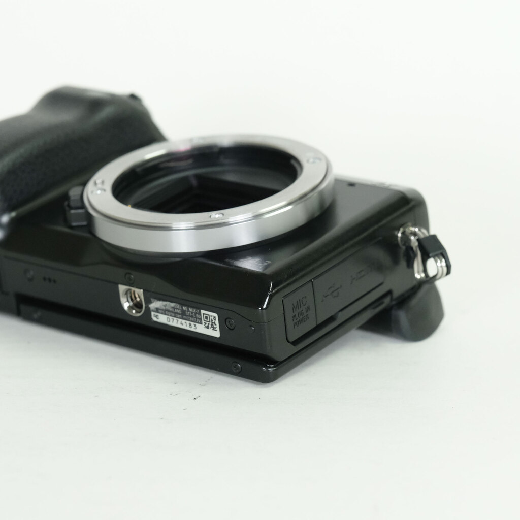 SONY α NEX-7 SONY α NEX-7