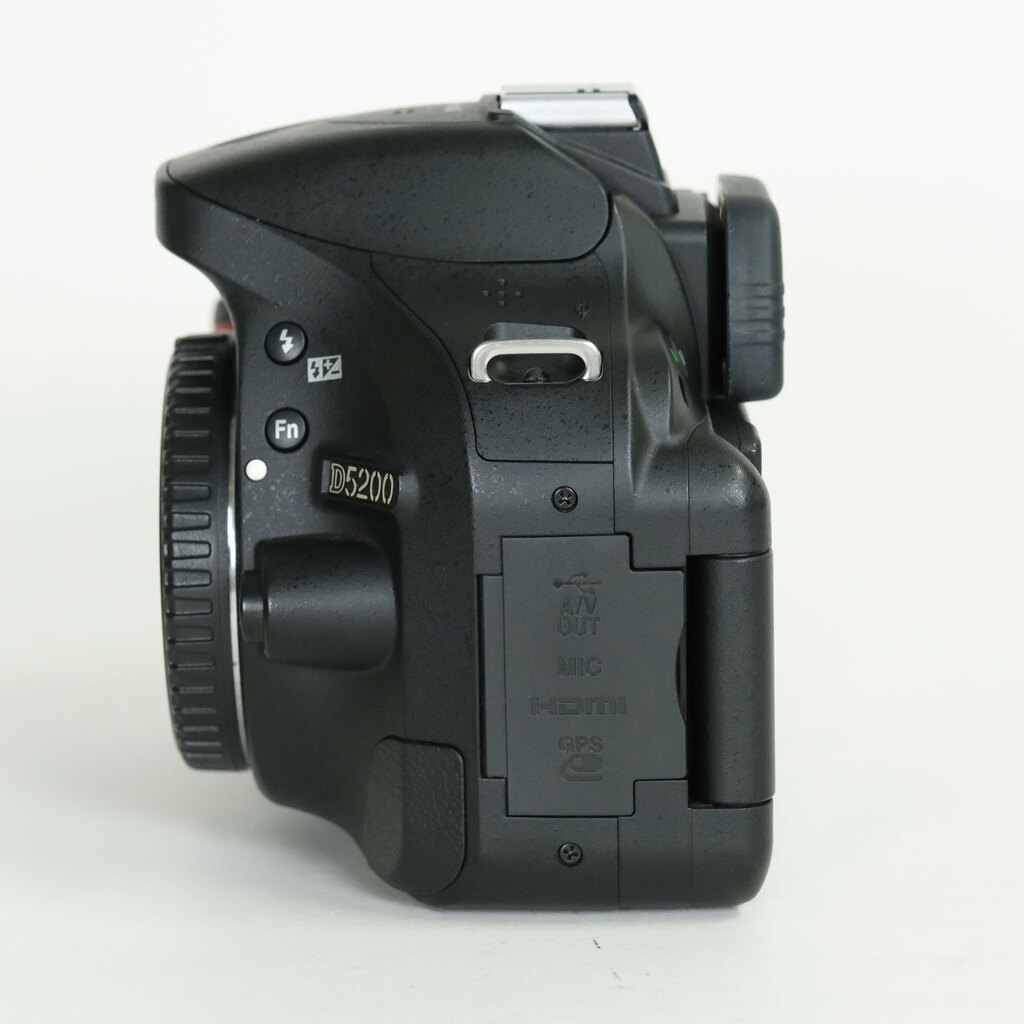 Nikon D5200 ボディ ブラック