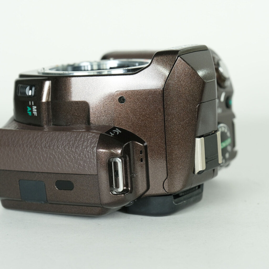 PENTAX K-r ボディ オーダーカラーの出品 | ONE SCENE（ワンシーン）