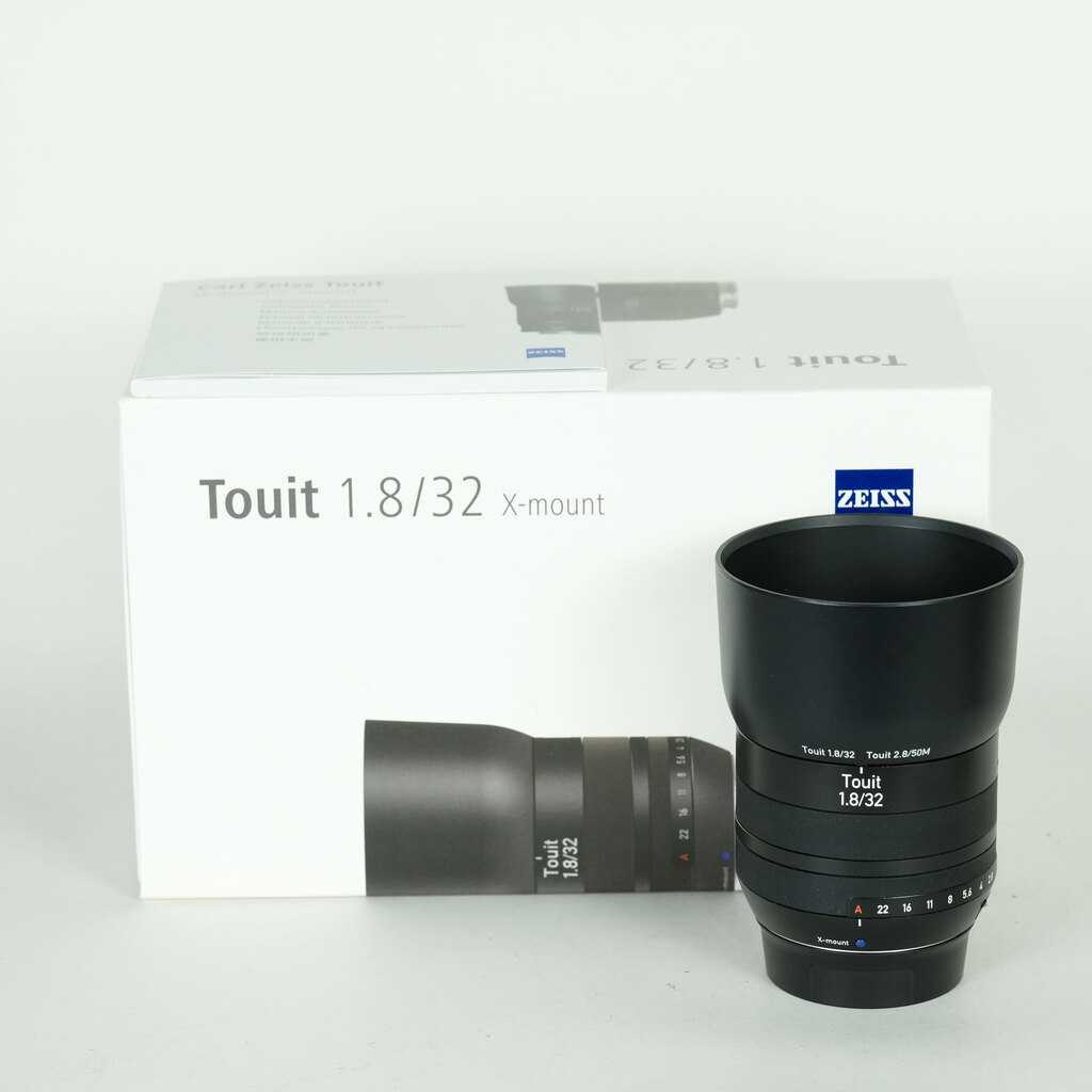 Carl Zeiss Touit 1.8/32 [フジフイルムX用]の出品 | ONE SCENE（ワン
