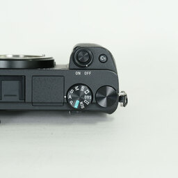 SONY α6400（ILCE-6400）