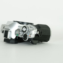 OLYMPUS OM-D E-M10 Mark IV