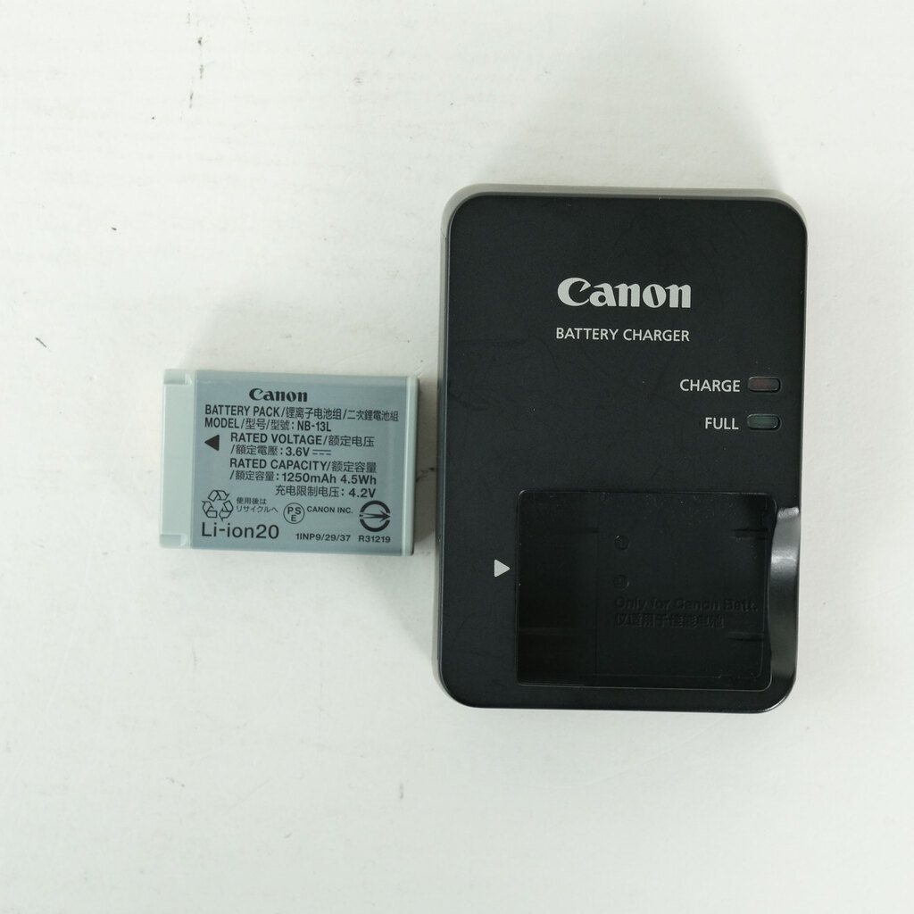 Canon PowerShot SX720 HS ブラック