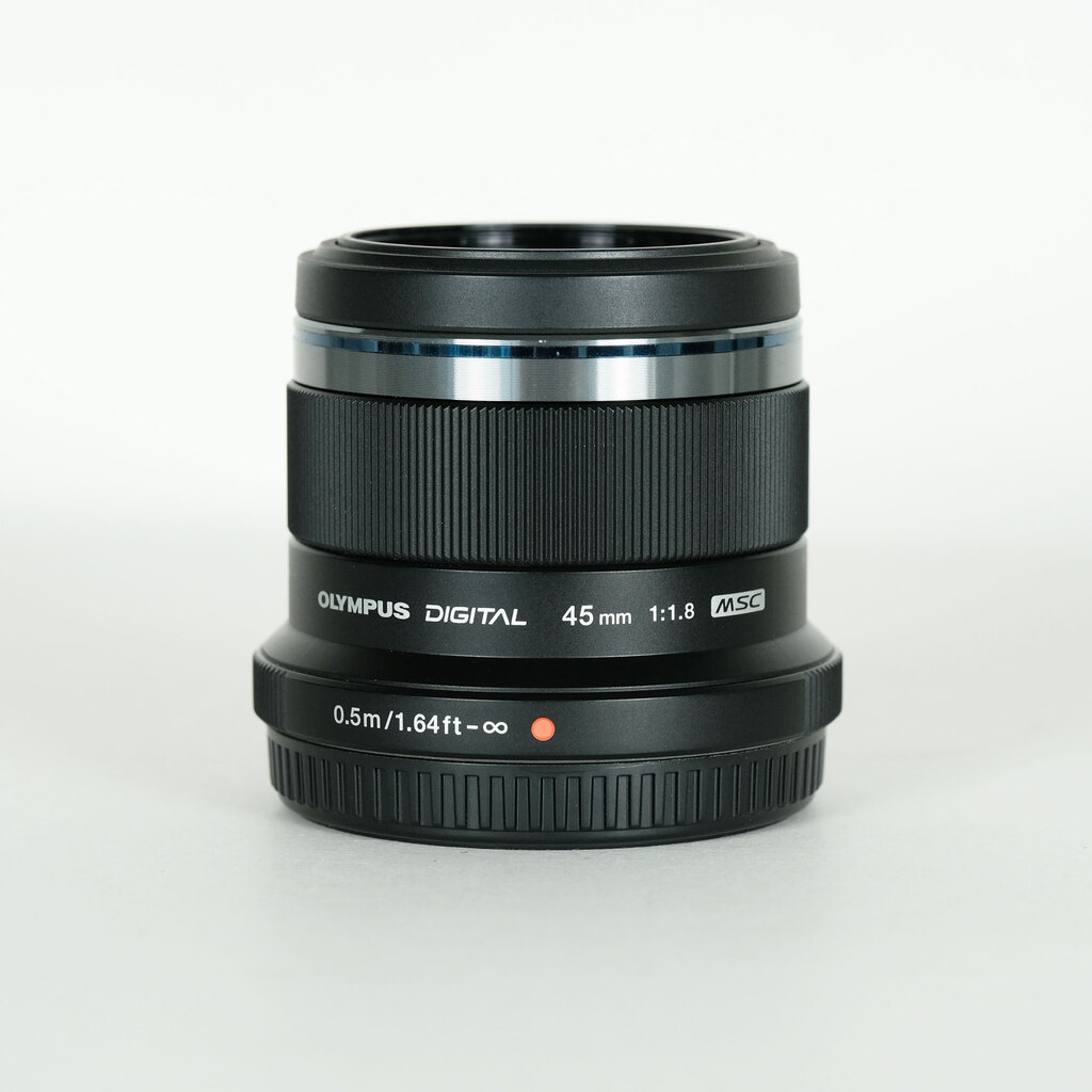 OLYMPUS M.ZUIKO DIGITAL 45mm F1.8