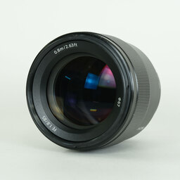 SONY FE 85mm F1.8 SEL85F18