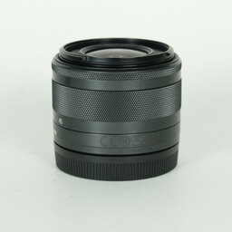 Canon EF-M15-45mm F3.5-6.3 IS STM Canon EF-M15-45mm F3.5-6.3 IS STM