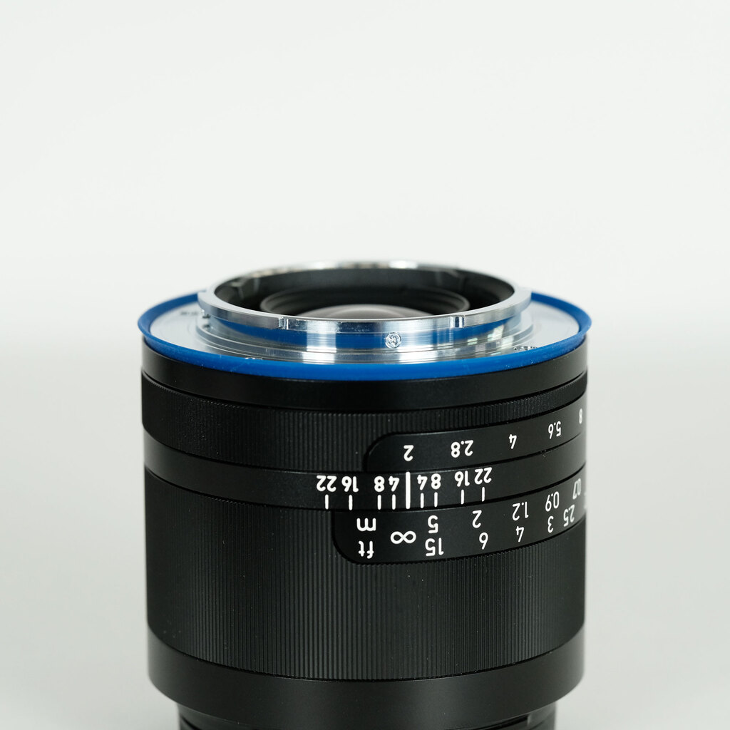 Carl Zeiss Loxia 2/35 [ソニーE用]