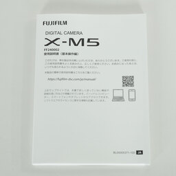 FUJIFILM X-M5